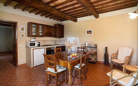 Logement Carro: Cuisine, Salle à manger, Salon