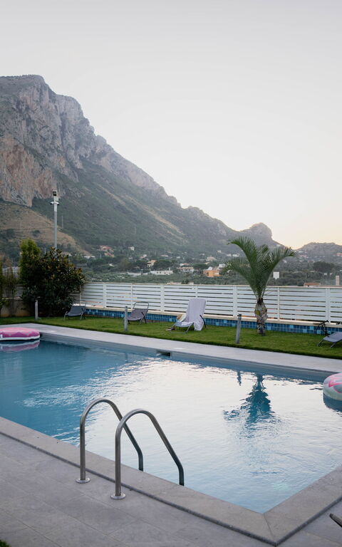 Villa Vincenzo: bassin, Jardin, Vues