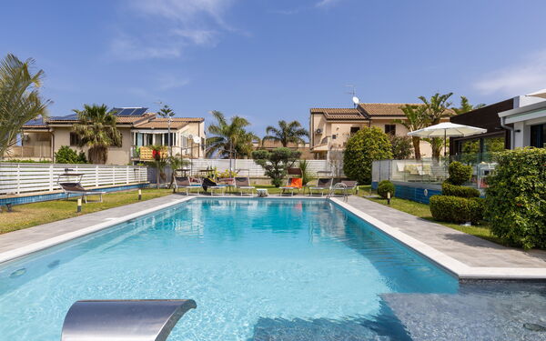 Villa Vincenzo: bassin, Extérieur, Extérieurs