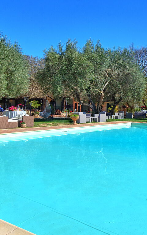 Villa Maddalena: bassin, Extérieur, Extérieurs