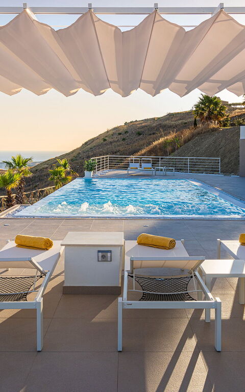 Villa Domizia: Balcon / Terrasse / Patio, bassin, Vues