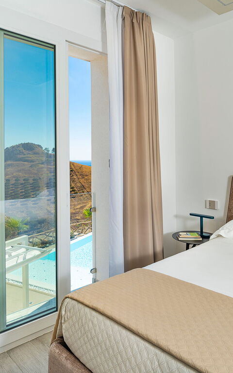 Villa Domizia: chambre à coucher