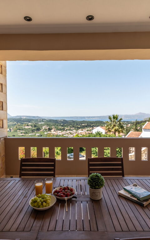 Villa Halepi: Balcon / Terrasse / Patio, Extérieur
