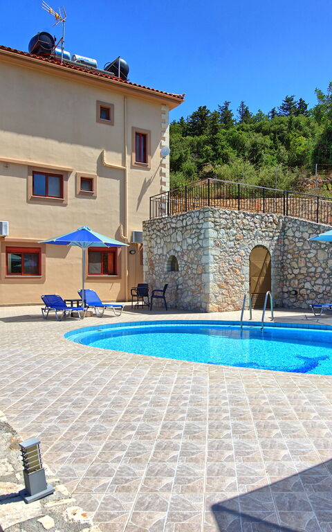 Villa Halepi: bassin, Extérieur, Extérieurs