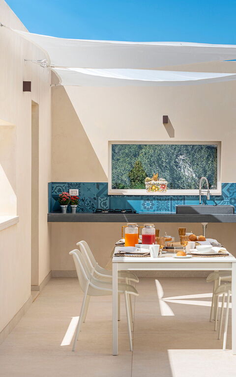 Villa Mora: Balcon / Terrasse / Patio