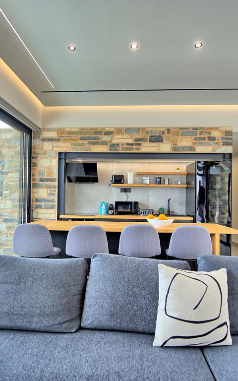 Villa Kallos: Cuisine, Salle à manger, Salon