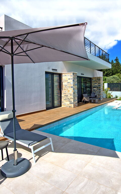 Villa Kallos: bassin