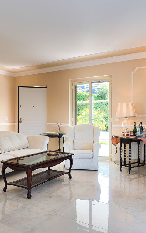 Villa Giutitta: Salon