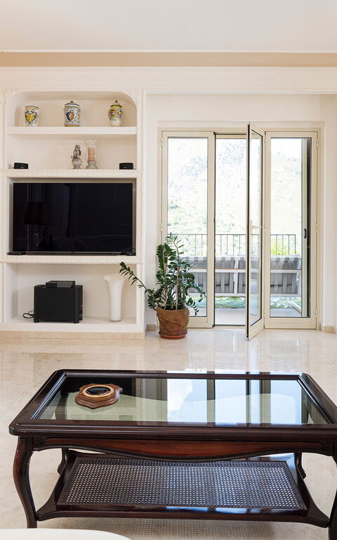 Villa Giutitta: Salon