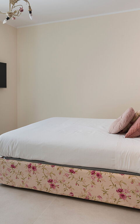 Villa Giutitta: chambre à coucher