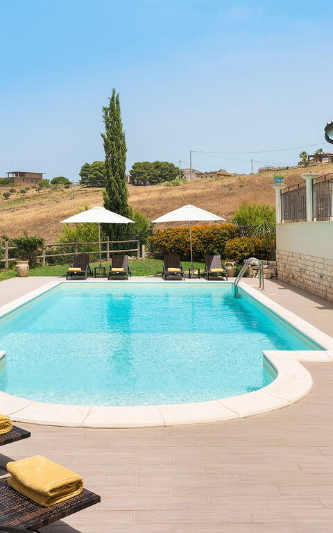 Villa Anthea: bassin, Extérieur, Jardin, Vues