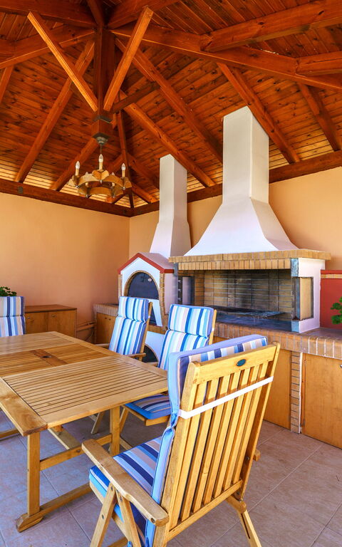 Iro Royal Villa: Balcon / Terrasse / Patio, Extérieur, Extérieurs