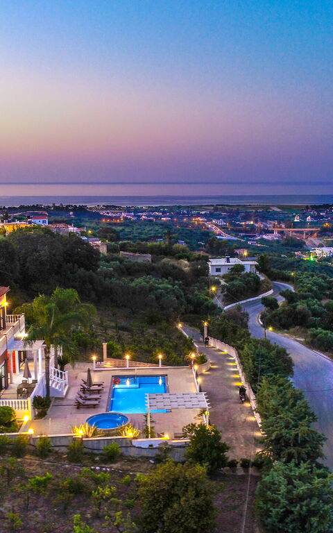 Iro Royal Villa: bassin, Extérieur, Extérieurs, Vues