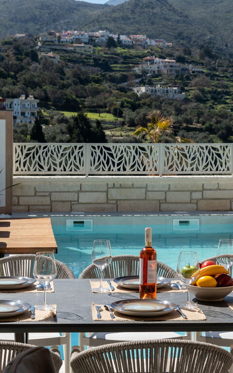 Villa Silentium Evilia: bassin, Extérieur, Extérieurs, Jardin