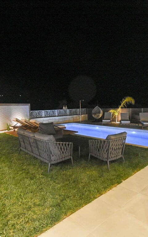 Villa Silentium Evilia: bassin, Extérieur, Extérieurs, Jardin