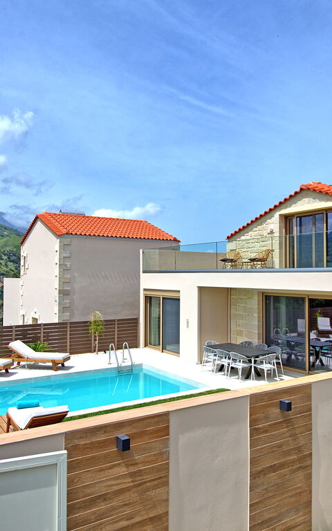 Villa Silentium Evilia: bassin, Extérieur, Extérieurs