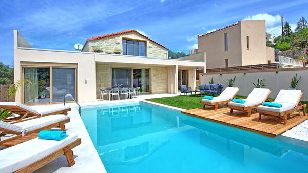 Villa Silentium Evilia: bassin, Extérieur, Extérieurs, Jardin