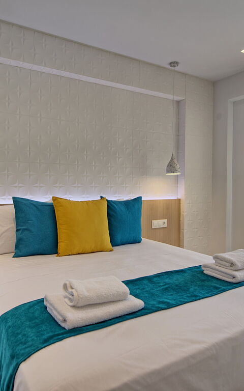 Villa Silentium Ionia: chambre à coucher