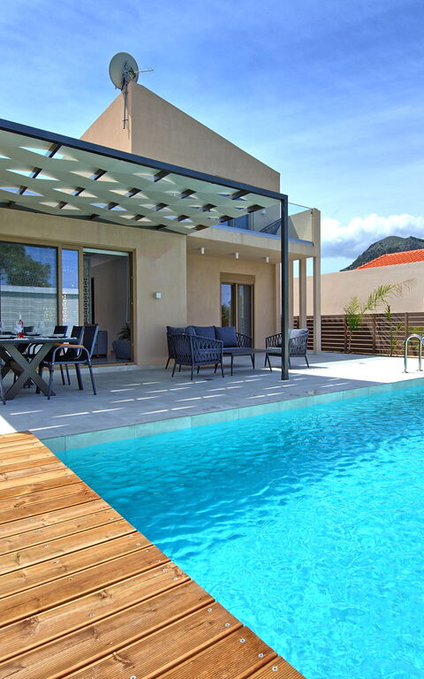 Villa Silentium Ionia: bassin, Été, Extérieur, Extérieurs