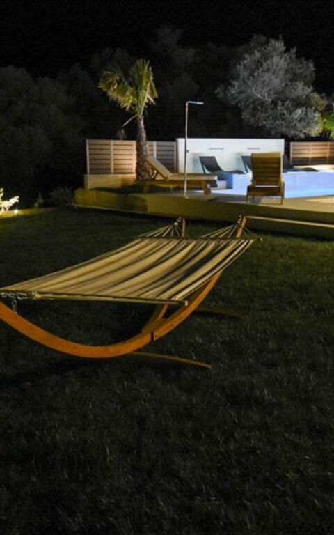 Villa Silentium Olia: bassin, Extérieurs, Jardin