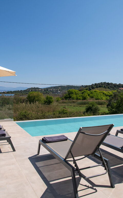 Villa Otter: Extérieur