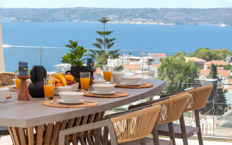 Seaview Lux: Aliments, Extérieur, Extérieurs