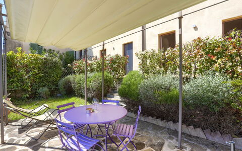 Logement La Pergola: Balcon / Terrasse / Patio