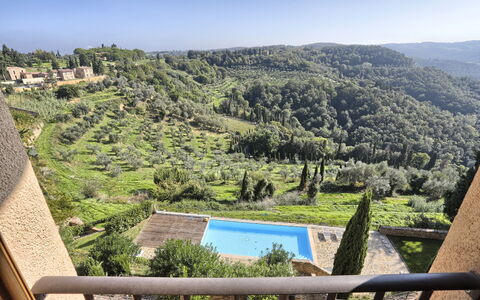 Logement La Loggia: bassin, Vues