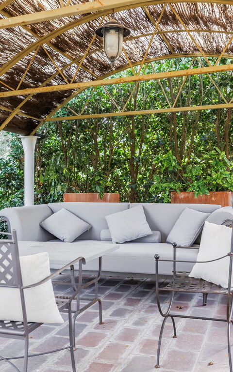 Bello Stare: Extérieur