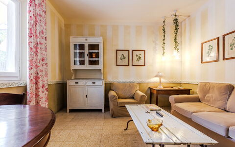 Logement Giallone: Salon