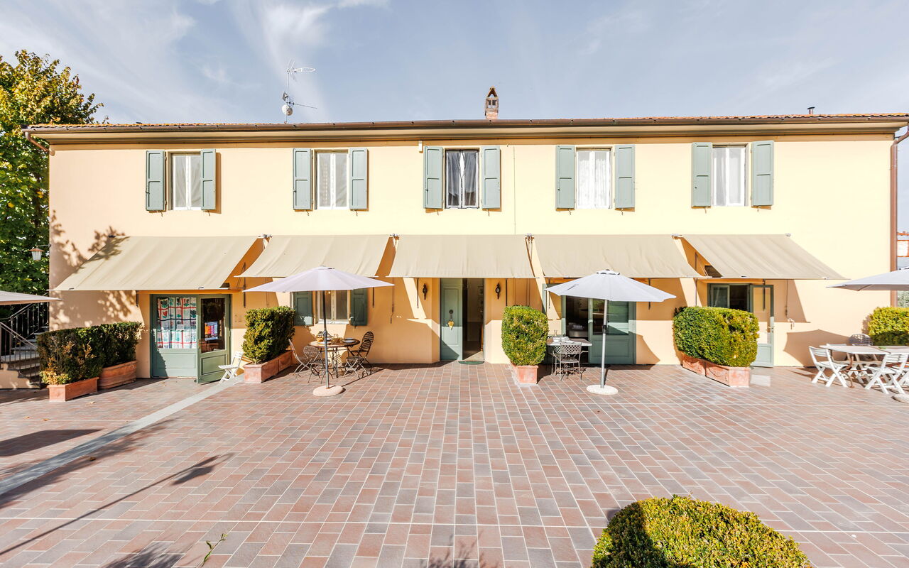 Bello Stare: Extérieur