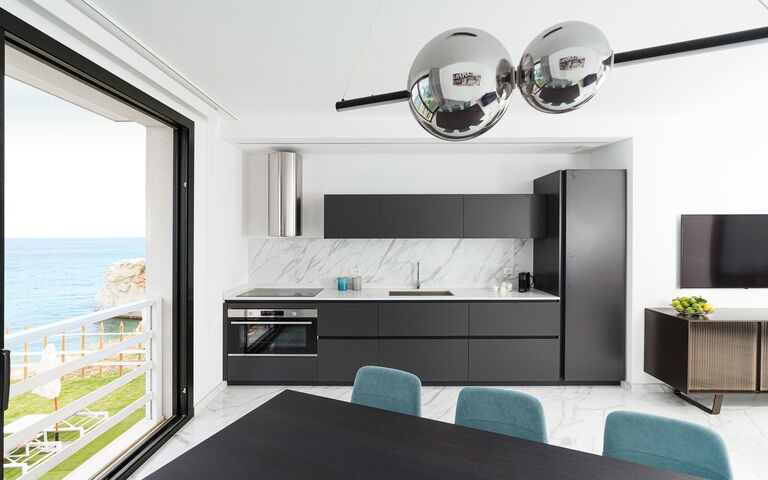 Villa Hermes: Cuisine, Salon