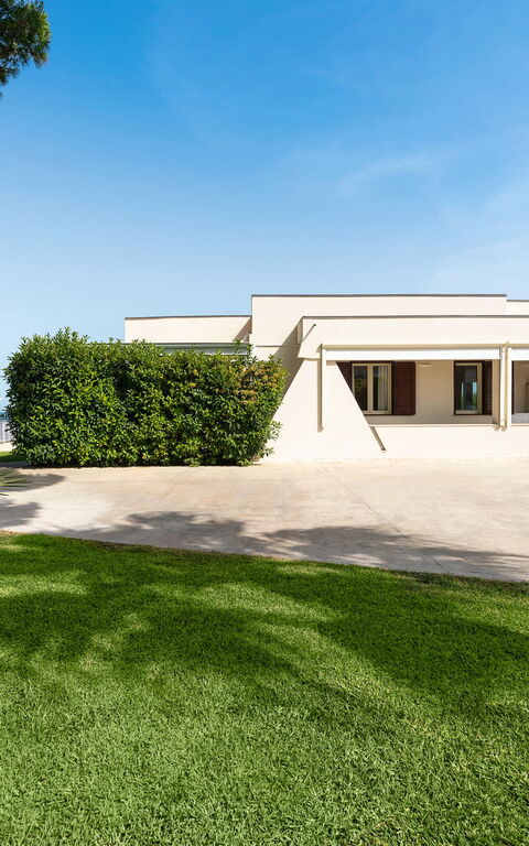 Stella Maris: Entrée principale, Extérieur, Extérieurs, Jardin