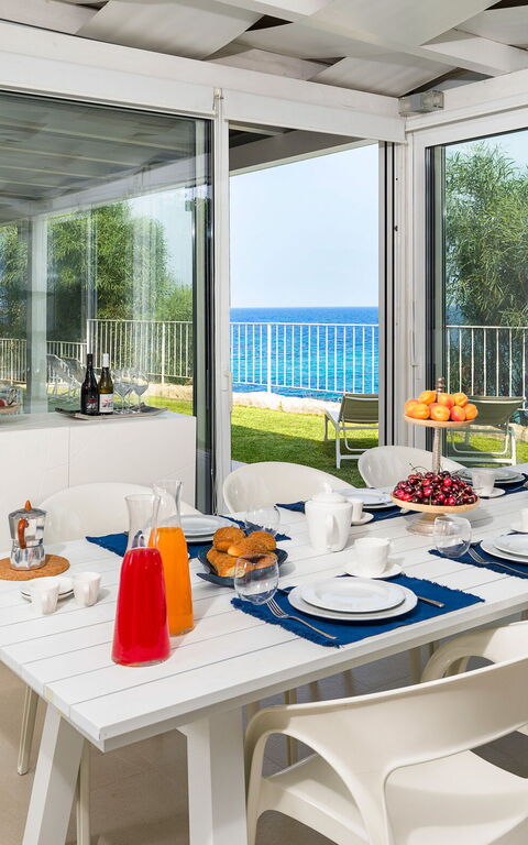 Stella Maris: Salle à manger, Vues