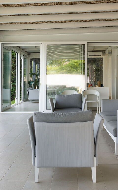 Stella Maris: Extérieur, Extérieurs, Jardin