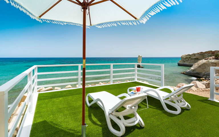 Stella Maris: Extérieur, Extérieurs, Jardin, Vues