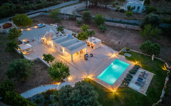 Trullo Adea: bassin, Vues