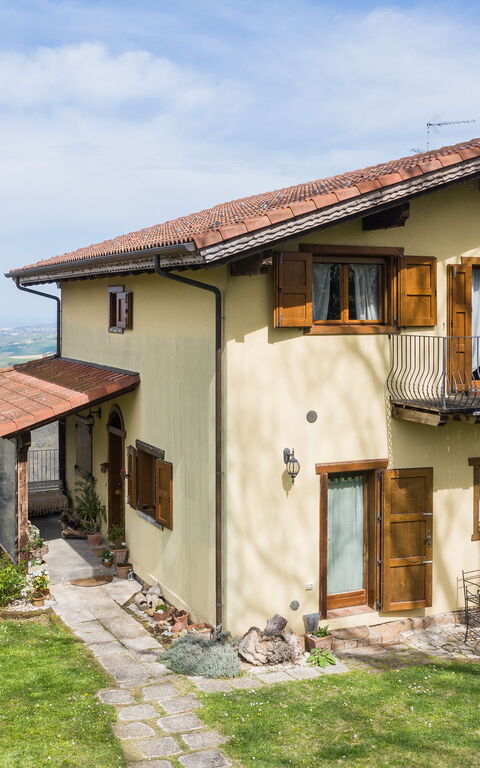 La Nocciola: Extérieur, Extérieurs, Jardin