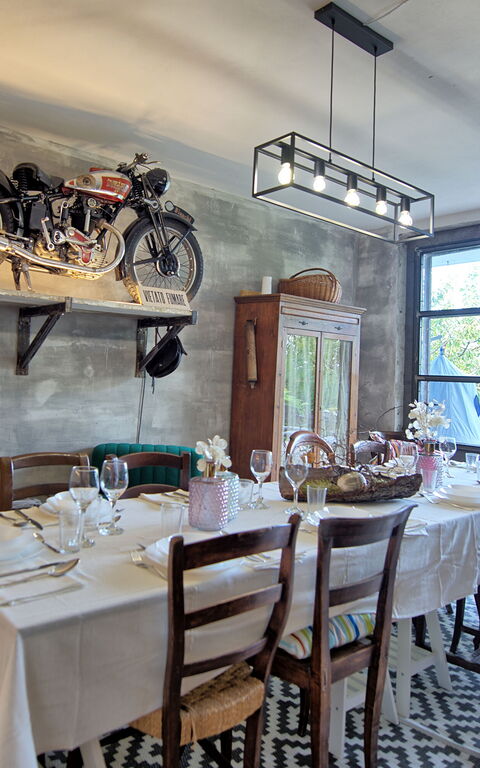 La Nocciola: Cuisine, Salle à manger