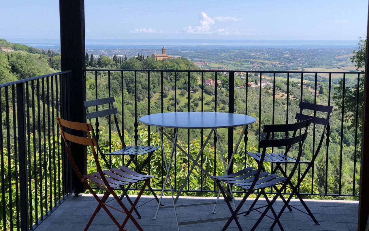 La Nocciola: Balcon / Terrasse / Patio