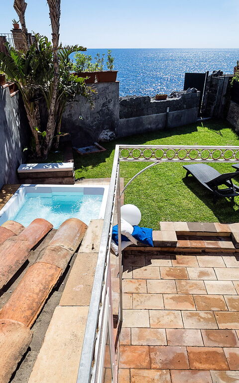 Casa Tecla: bassin, Jardin