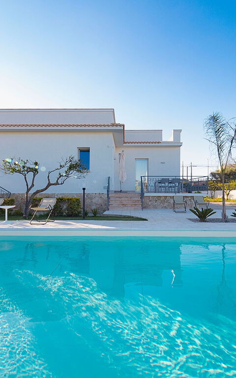 Villa Rita: bassin, Extérieur, Extérieurs