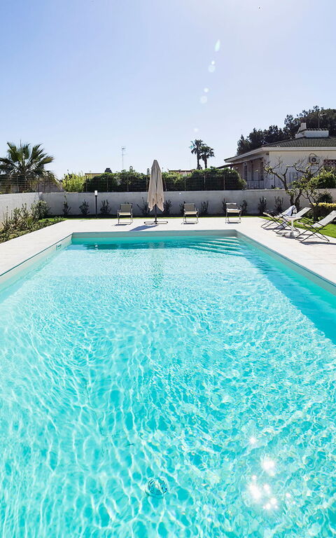 Villa Rita: bassin, Extérieur, Extérieurs