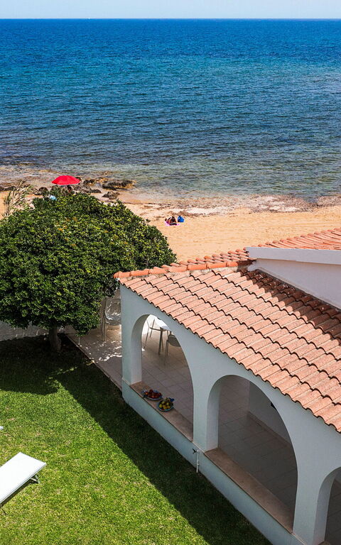 Brezza Marina: Jardin, Vues