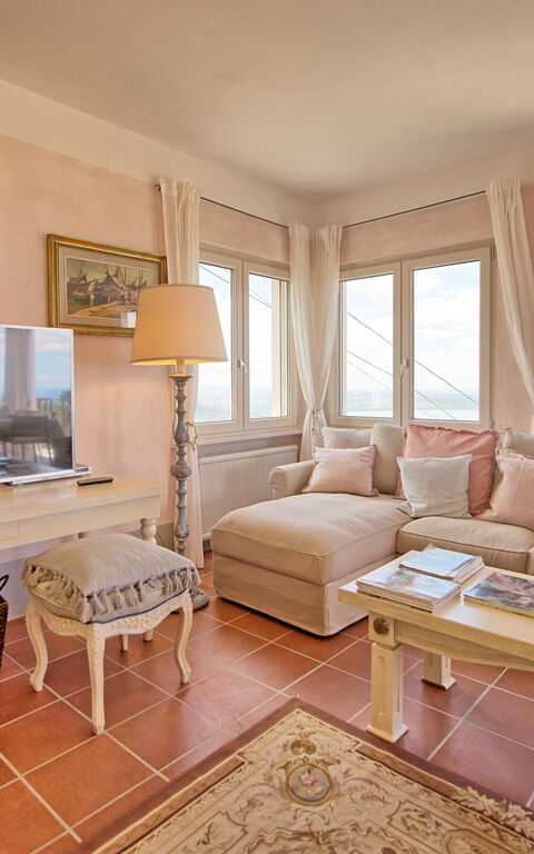 Casarosa Di Mariasole: Salle à manger, Salon