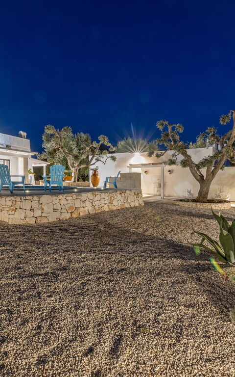 Villa Narkive: Extérieurs, Vues