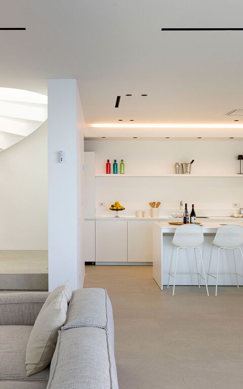 Bedda Matri: Cuisine, Salon