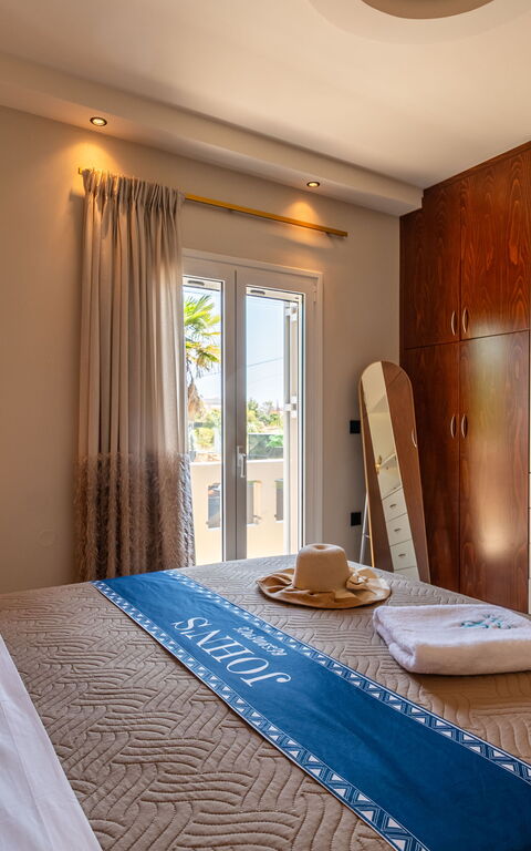John Residence: chambre à coucher