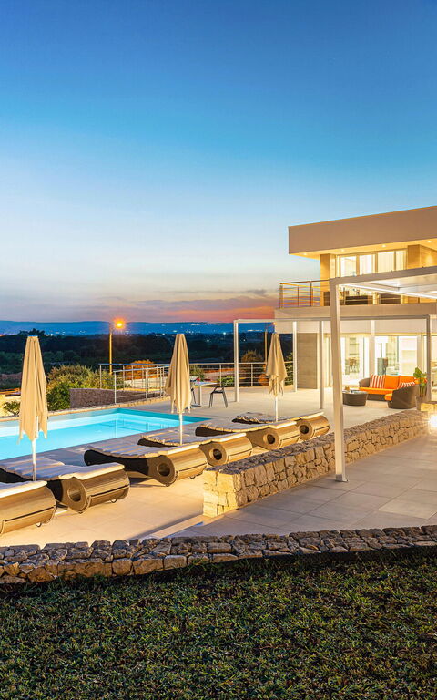 Villa Anna Plemmirio: bassin, Extérieur, Extérieurs