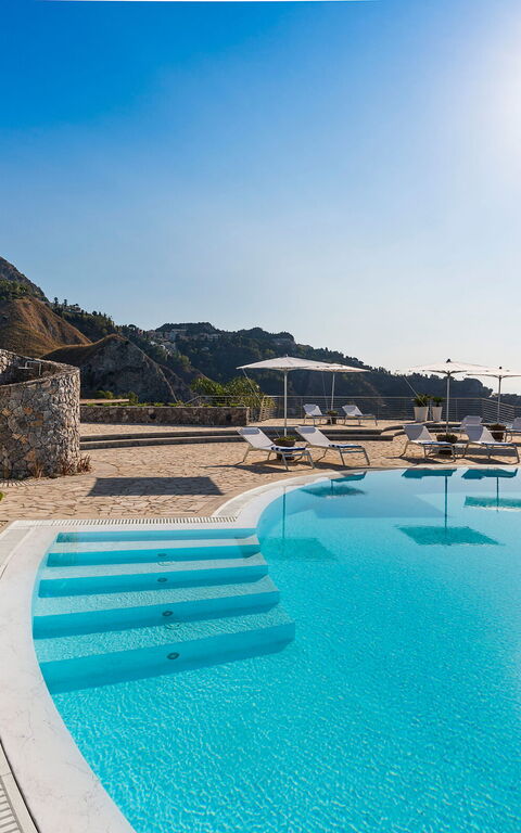 Baya Bella: bassin, Extérieur, Extérieurs, Vues